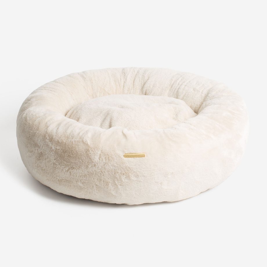 Calming Anti-Anxiety Donut Bed With Removable Covers in Cream Faux Fur by Lords & Labradors