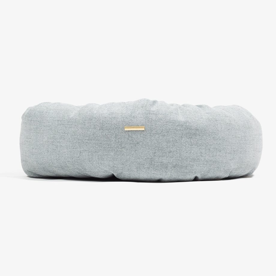 Donut Bed With Removable Covers in Inchmurrin Iceberg by Lords & Labradors