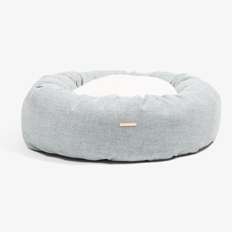 Donut Bed With Removable Covers in Inchmurrin Iceberg by Lords & Labradors