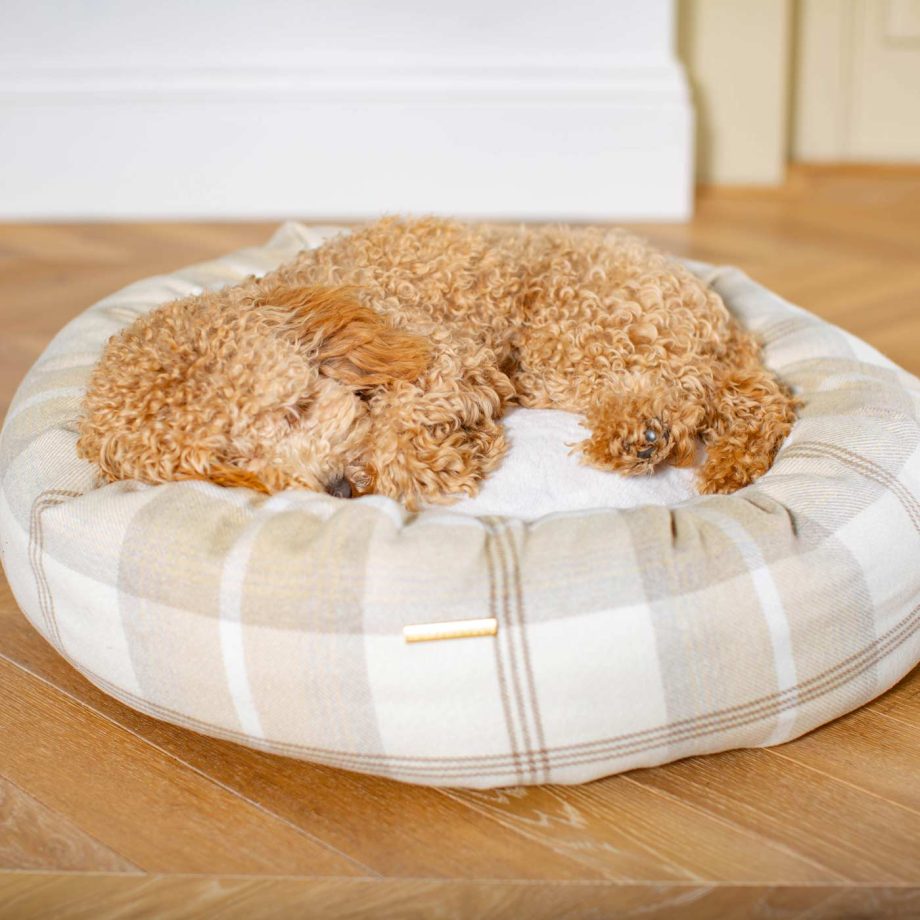 Donut Bed With Removable Covers in Balmoral Natural Tweed by Lords & Labradors
