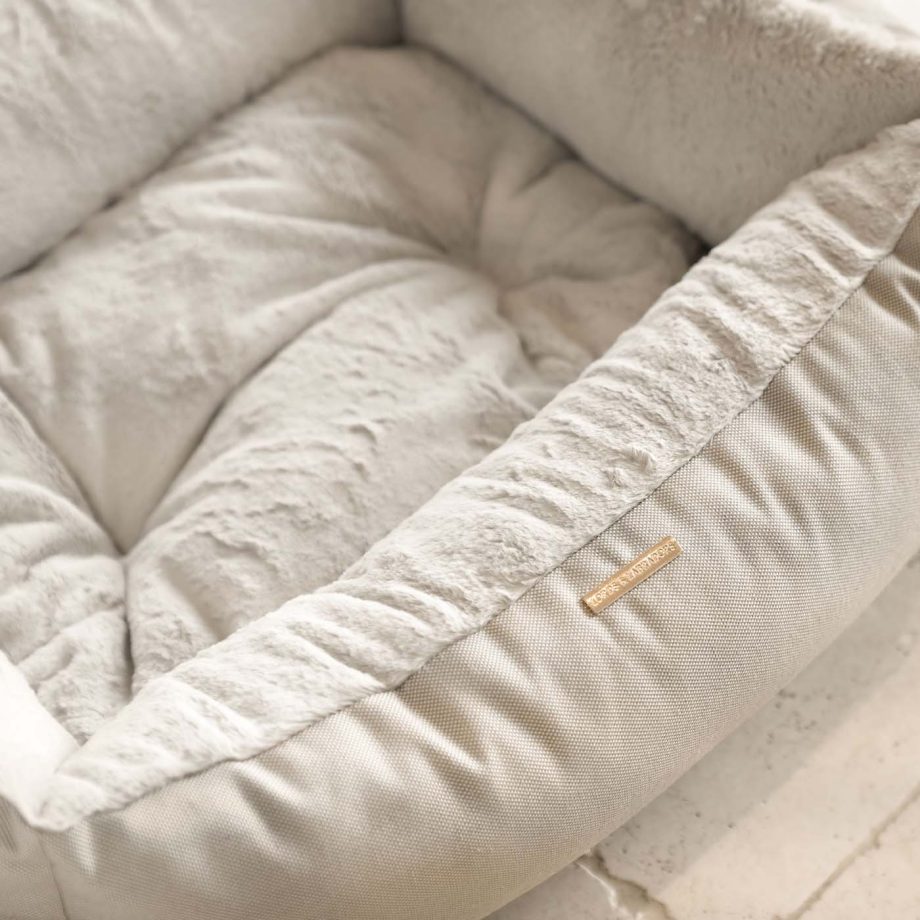 Essentials Twill Box Bed in Linen by Lords & Labradors